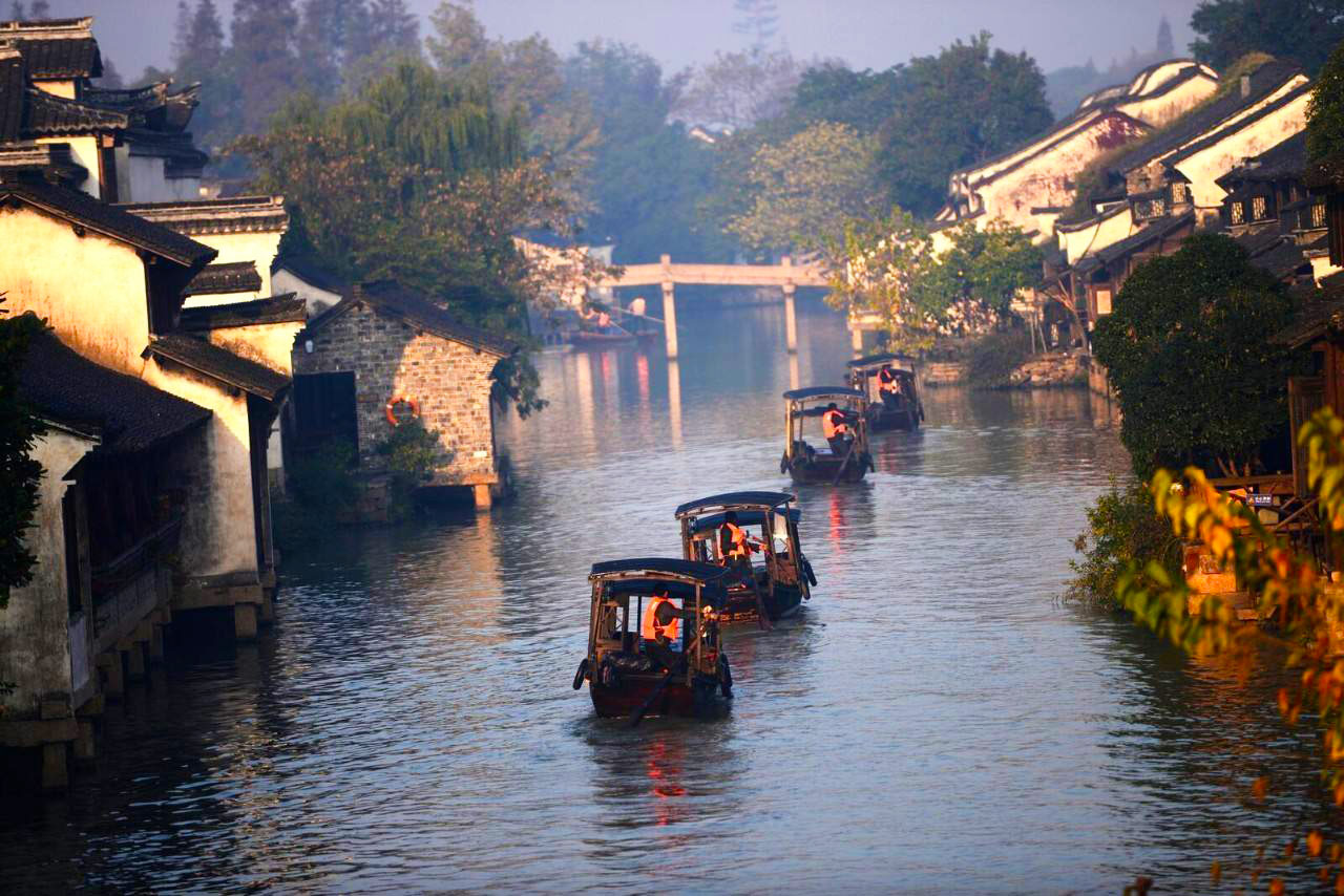 10 thị trấn cổ đẹp mê hồn tại Trung Quốc - 2