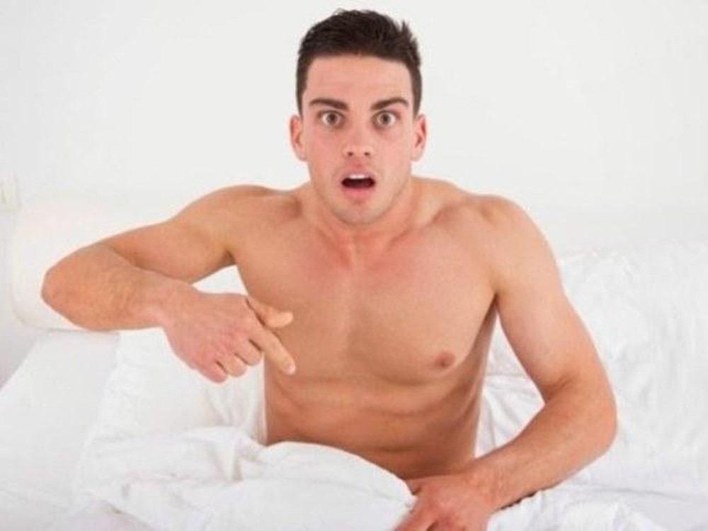 Cương cứng vào buổi sáng là hiện tượng sinh lý phổ biến và hoàn toàn bình thường ở nam giới.
