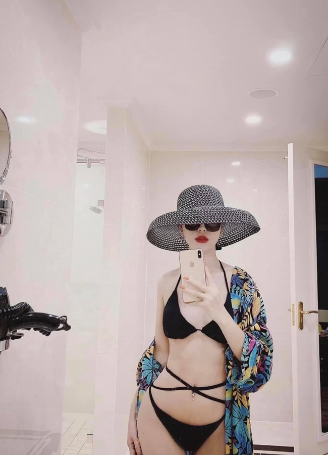 Hiện tại, Lương Thu Trang vẫn độc thân:&nbsp;“Đến thời điểm hiện tại tôi cần công việc và cần một cuộc sống hạnh phúc bên gia đình hơn là cần một người đàn ông ở bên cạnh để bảo vệ và che chở cho mình”.
