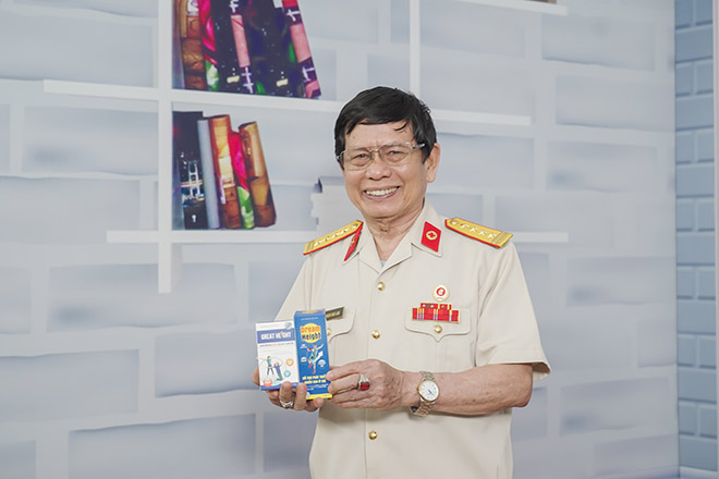 Đại tá, thầy thuốc ưu tú Phạm Hòa Lan