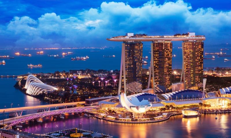 Singapore rút ngắn thời gian cách ly còn 14 ngày đối với các du khách đến từ quốc gia có nguy cơ cao - 1