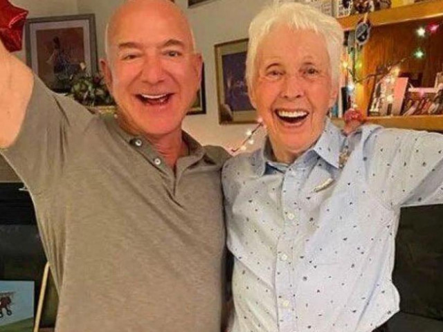 Thế giới - Cụ bà 82 tuổi sẽ cùng tỷ phú Jeff Bezos bay vào vũ trụ là ai?