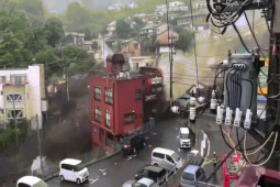 Thế giới - Video: Sạt lở kinh hoàng ở Nhật Bản, nhiều người bị chôn vùi, mất tích