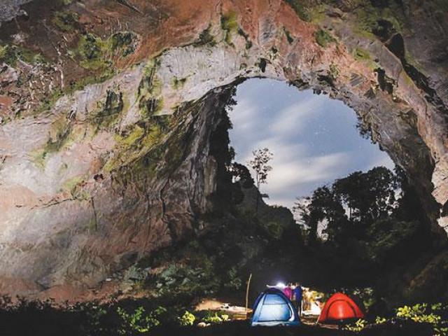 Du lịch - Du lịch ở ''vương quốc hang động''
