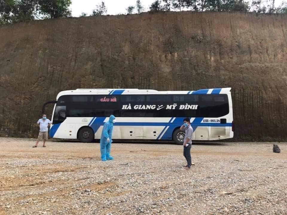 Q. đi xe khách tuyến Mỹ Đình - Hà Giang để về quê, bị phát hiện trên địa bàn tỉnh Tuyên Quang.