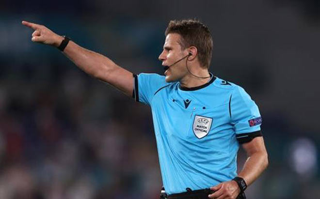 ĐT Italia thắng nhiều hơn thua mỗi khi trọng tài Đức Felix Brych bắt chính các trận đấu của họ