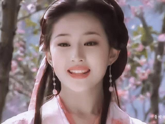 Làm đẹp - Lưu Diệc Phi với nhan sắc tuổi 16 được khen là "thần tiên giữa đời thực"