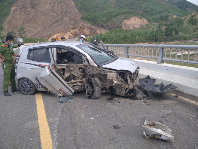Quảng Nam: Cướp ôtô bỏ chạy rồi tự gây tai nạn - 1