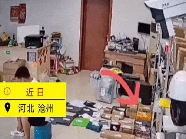 Phi thường - kỳ quặc - Thanh niên phát hoảng khi thấy món hàng nhảy nhót, mở ra thì chết sững không tin được vào mắt mình