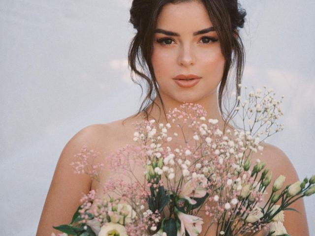 Làm đẹp - "Nấm lùn xinh nhất nước Anh" làm đẹp nhờ thiền