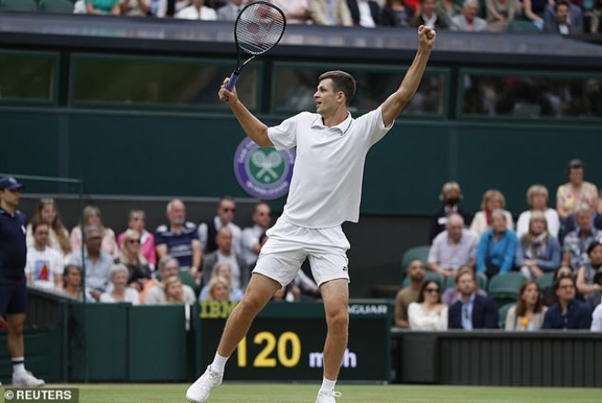 Video tennis Medvedev - Hurkacz: Sự cố bất ngờ, địa chấn sau 5 set (Vòng 4 Wimbledon) - 1