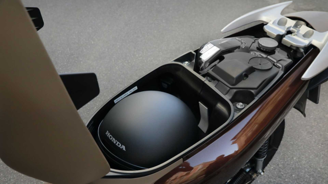 2021 Honda Biz 125 nhìn nam tính và bề thế - 6