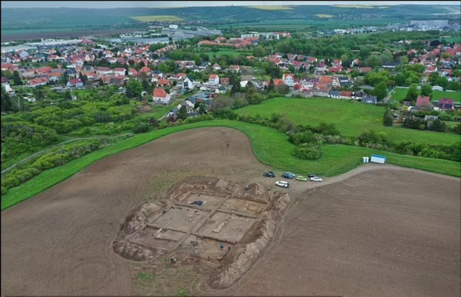 Cảnh quan khu vực tìm thấy nhà thờ cổ - Ảnh: Felix Biermann