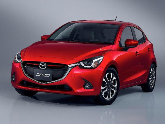 Tin tức ô tô - Người Nhật bán ô tô Mazda rẻ hơn xe máy Honda Lead
