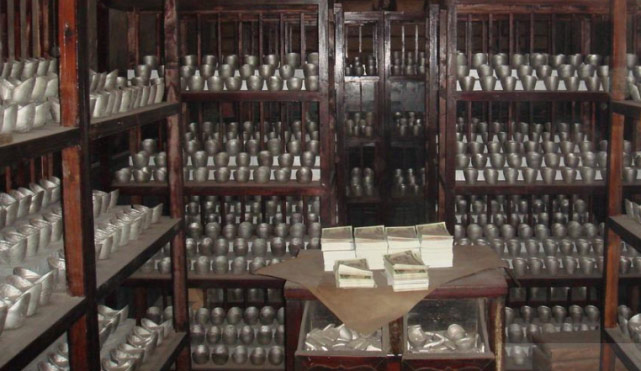 Về sau, “bảo sao” mất đi ý nghĩa và giá trị ban đầu, trong dân gian chỉ dùng bạc hoặc tiền để giao dịch