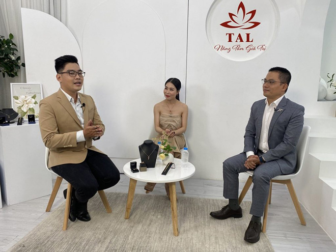 Hình ảnh talkshow