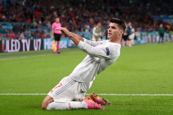 Morata đang từ vị thế người hùng của ĐT Tây Ban Nha