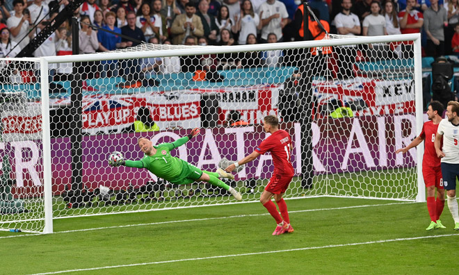 Kasper&nbsp;Schmeichel xứng đáng được vinh danh sau những gì đã thể hiện trước ĐT Anh