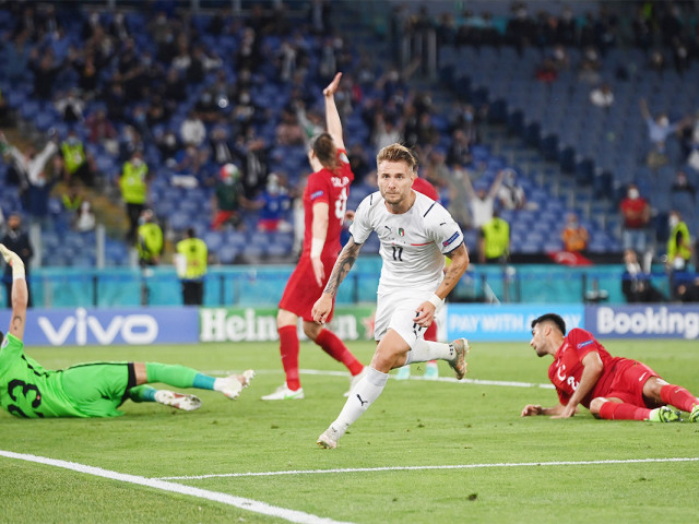 Bóng đá - Anh hay nhưng hồn nhiên, còn Ý hay mà ma mãnh