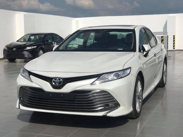 Ô tô - Giá xe Camry mới nhất tháng 7/2021 đầy đủ các phiên bản