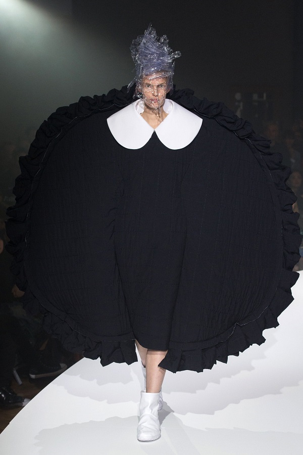 Những nhà mốt lớn lấy cảm hứng thiết kế từ huyền thoại Pierre Cardin - 10