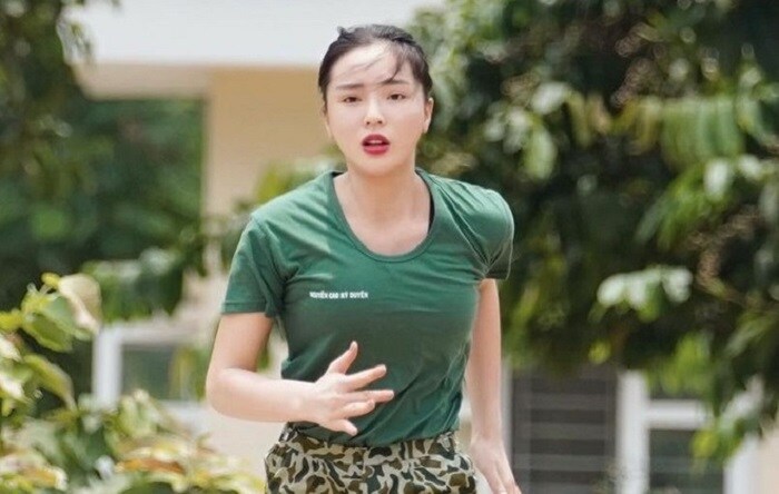 Mỹ nhân Việt rút khỏi giới giải trí, chọn cuộc sống bình yên bên gia đình - 16