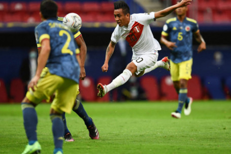 Video Colombia - Peru: Rượt đuổi 5 bàn, ngược dòng đẳng cấp (Copa America)