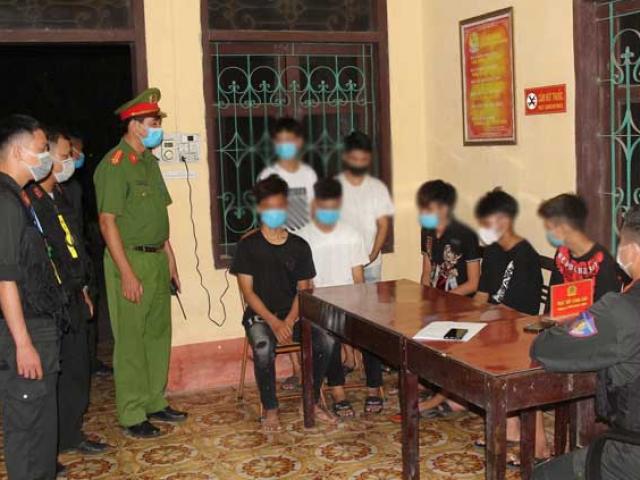 Pháp luật - Nhóm quái xế tuổi teen quay clip đại náo phố phường rồi “câu like” trên facebook