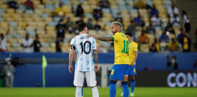 Màn so kè giữa Neymar và Messi diễn ra hấp dẫn