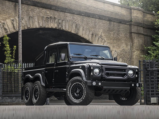 Ô tô - "Hàng hiếm" Land Rover Defender bản độ 6 bánh về tay đại gia Campuchia