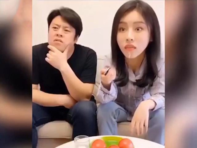 Cười 24H - Ông bố "số khổ" khi sinh ra một cô con gái lầy lội như thế này!