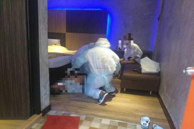 Người đàn ông đã tử vong chỉ ít phút sau khi bất tỉnh.