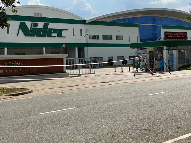 Lực lượng chức năng đã phong toả công ty Nidec Sankyo ở khu công nghệ cao TP Thủ Đức để lấy mẫu xét nghiệm