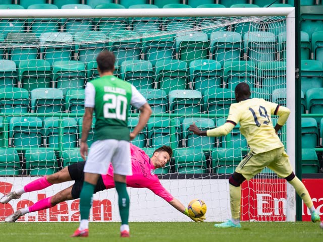 Bóng đá - Arsenal khởi động trước mùa giải mới thảm họa, thủ môn 19 tuổi hóa "tội đồ"