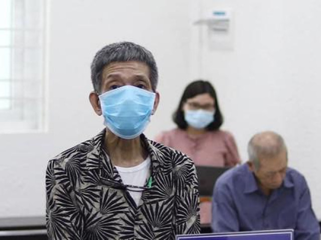 Pháp luật - Rút dao đâm bố đẻ vì bị phản đối việc mua rượu