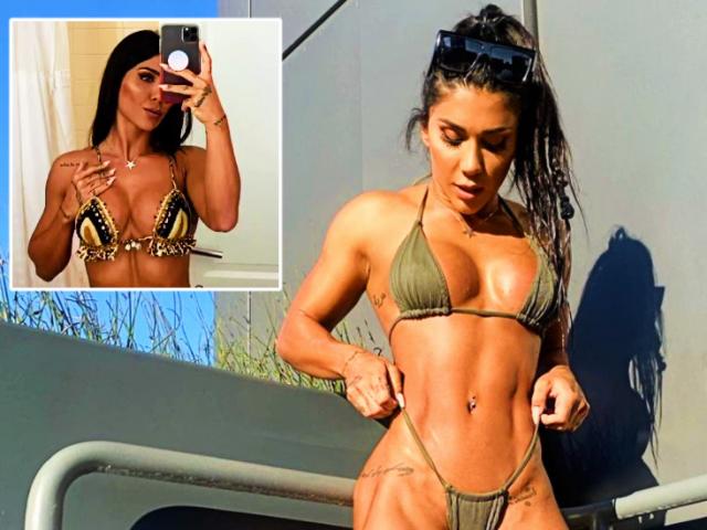 Thể thao - Người đẹp thể hình mặc như "khỏa thân", bị đuổi khỏi máy bay