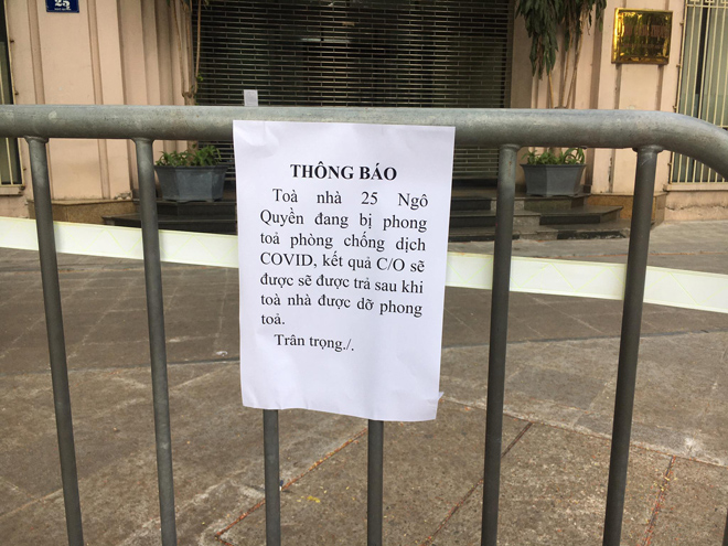 Thông báo tạm phong toả toà 25 Ngô Quyền (Hoàn Kiếm, Hà Nội.