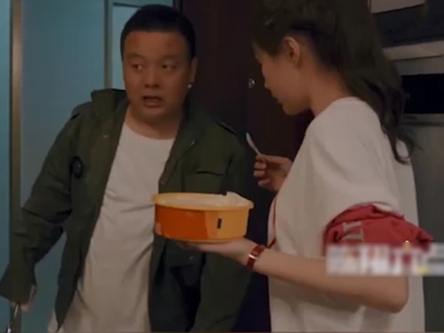 Cười 24H - Anh chàng sửa điều hòa và cái kết không hề may mắn