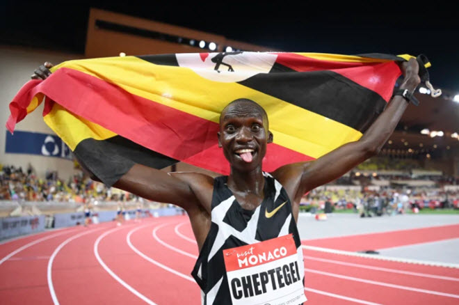 Joshua Cheptegei, 24 tuổi, từng giành HCV giải thế giới 2019 nội dung chạy 10 km là niềm hy vọng lớn cho Uganda tại Olympic 2021