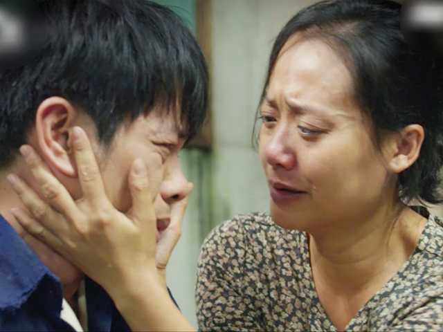 Phim - Quá bức xúc vì "Cây táo nở hoa", fan đua nhau khuyên "chị Hạnh" Hồng Ánh ly dị chồng