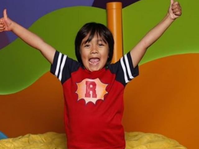 Kinh doanh - Cậu bé gốc Việt kiếm hàng trăm tỷ năm 2020 khiến gia đình tự hào là ai?