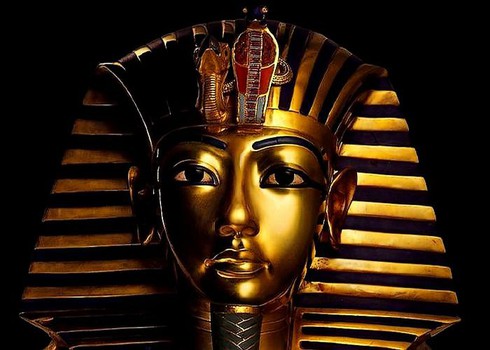 Hé lộ dung mạo thật "gây sốc" của vị vua trẻ tuổi nhất Ai Cập cổ đại trên màn ảnh - 3