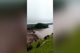 Thế giới - Video: Vỡ đập ở TQ, hơn 16.000 người chịu khổ