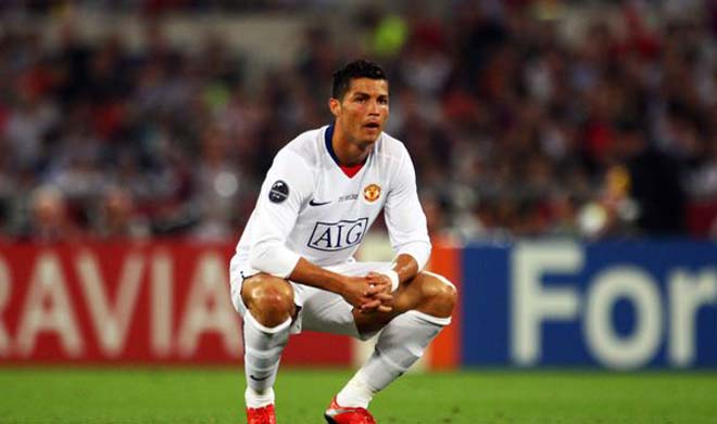 “Ông vua con” Mbappe muốn “hóa rồng” phải tránh sai lầm của Ronaldo - 1