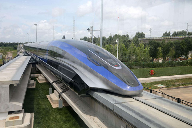 Tàu hỏa siêu tốc của Trung Quốc có thể di chuyển với tốc độ nhanh chóng mặt.