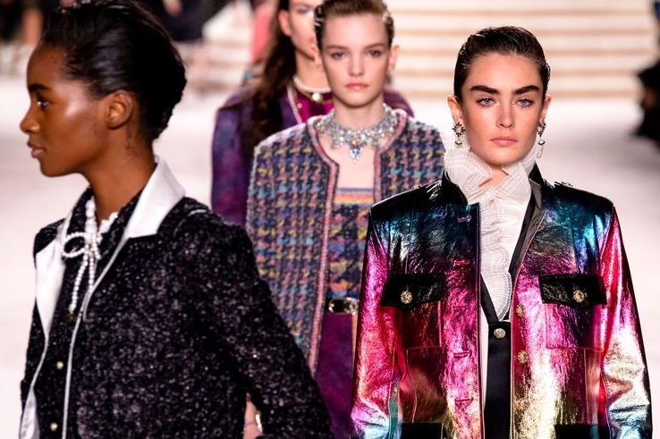 Bộ sưu tập Métiers d’Art 2021 của Dior quay trở lại quê hương - 2