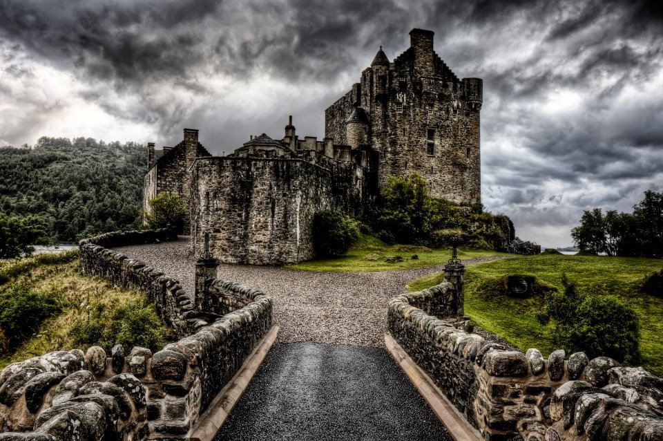 Chiêm ngưỡng vẻ đẹp lâu đài “trường tồn” qua vài thế kỷ của Scotland - 1