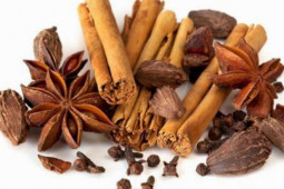 Phối hợp các biện pháp của y học cổ truyền khi cách ly F0 tại nhà