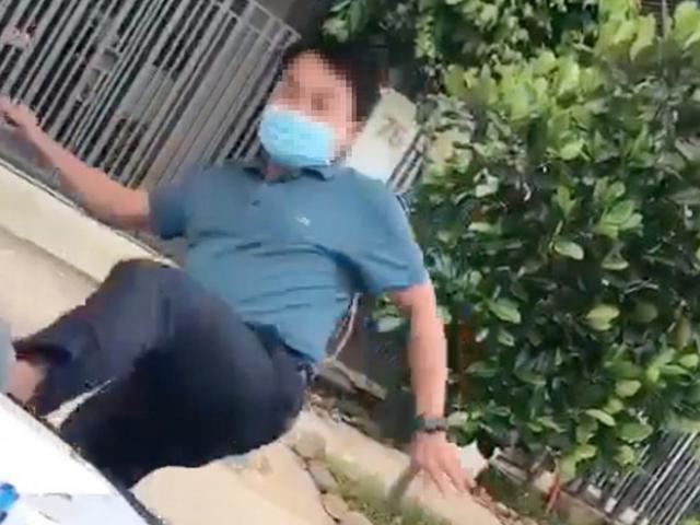 Tin tức trong ngày - Phạt 3 triệu đồng người đàn ông đạp đổ bàn lấy mẫu xét nghiệm COVID-19