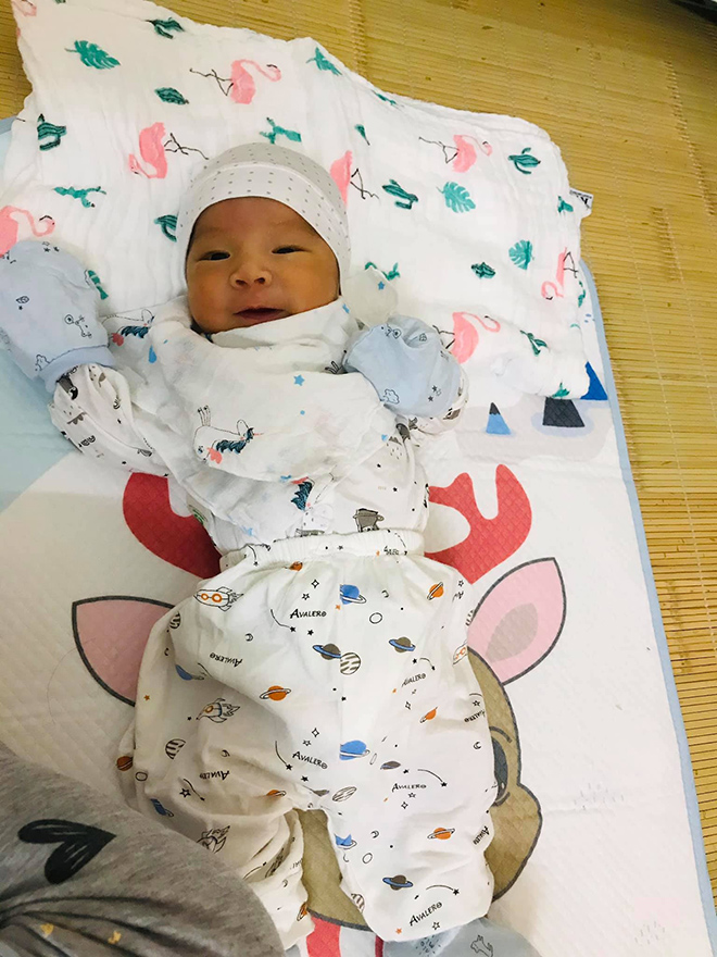 Bé Đăng Khoa của mẹ Huyền Trang